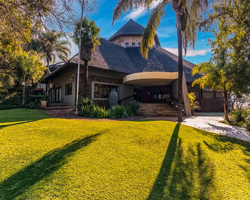 Leopard Lodge